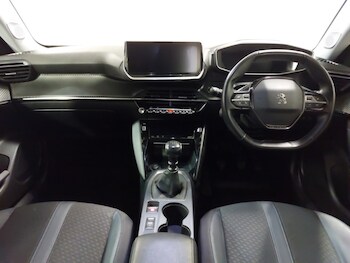 Used Peugeot 2008 2020 for sale - 76498054: Photo