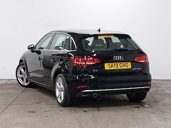 Used Audi A3 2019 for sale - 77201933: Photo