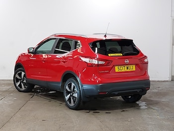 Used Nissan Qashqai 2017 for sale - 79573489: Photo