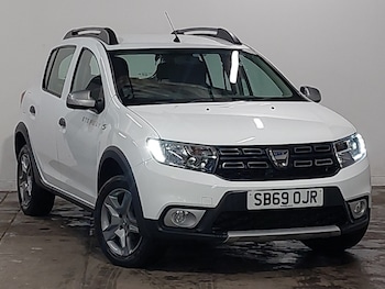 Used Dacia Sandero Stepway 2019 for sale - 78559945: Photo