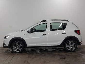 Used Dacia Sandero Stepway 2019 for sale - 78559945: Photo