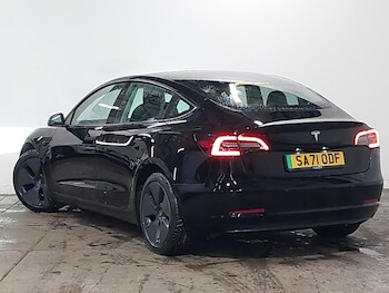 Used Tesla Model 3 2021 for sale - 76951792: Photo