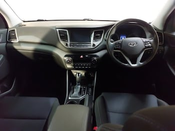 Used Hyundai TUCSON 2018 for sale - 76556592: Photo