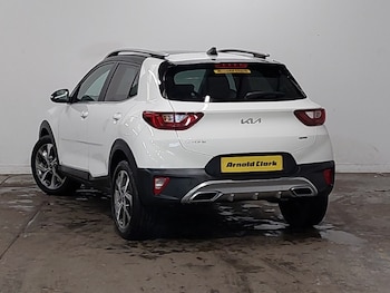 Used Kia Stonic 2023 for sale - 78976910: Photo