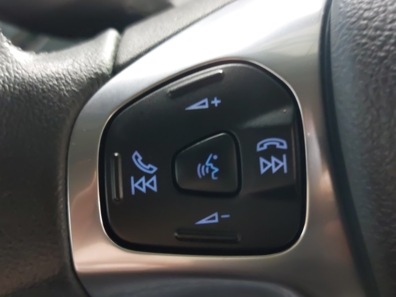 Used Ford Fiesta 2017 for sale - 77999606: Photo 12