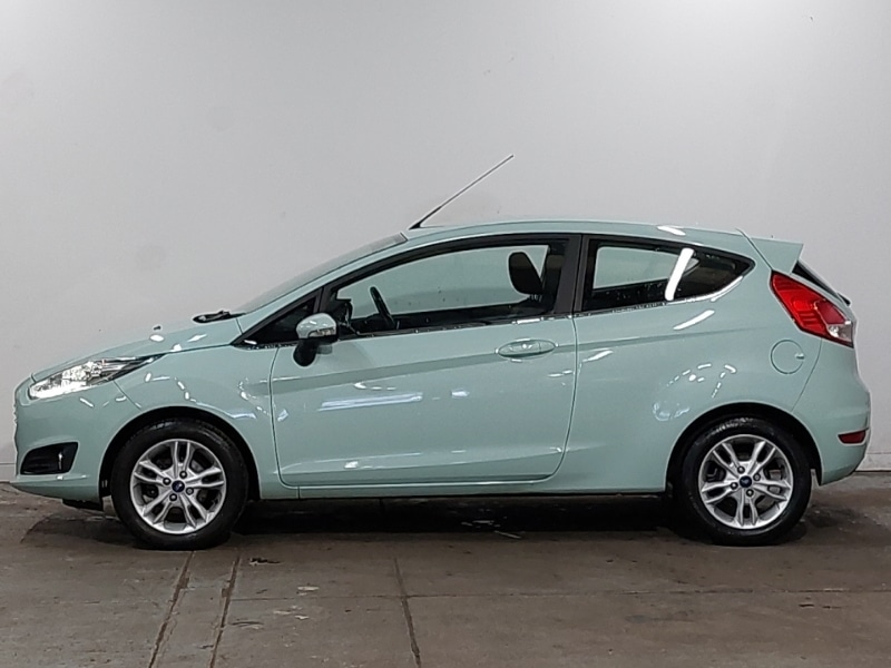 Used Ford Fiesta 2017 for sale - 77999606: Photo 4