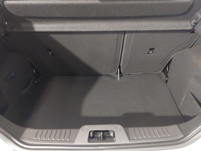 Used Ford Fiesta 2017 for sale - 77999606: Photo 8