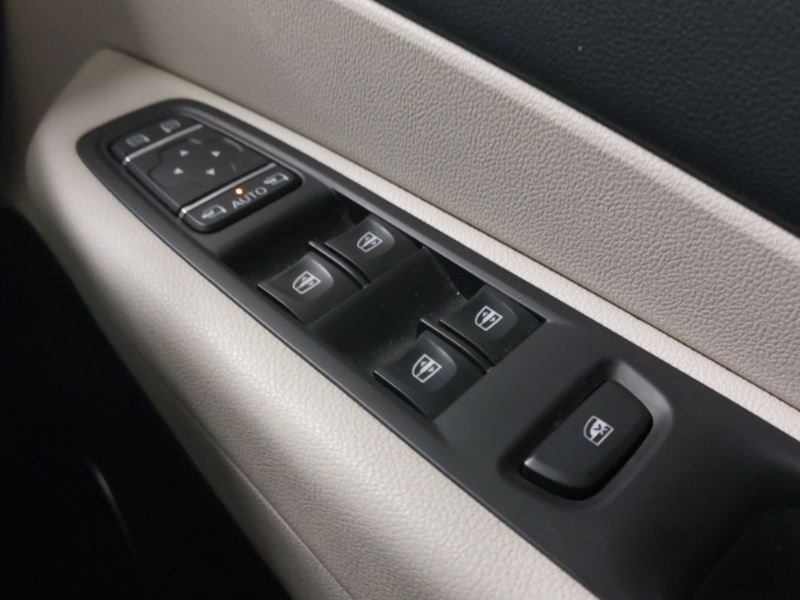 Used Renault Captur 2019 for sale - 78114099: Photo 17