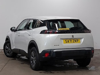 Used Peugeot 2008 2021 for sale - 78380948: Photo