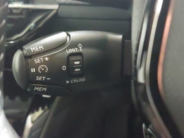 Used Peugeot 208 2023 for sale - 76282049: Photo 15