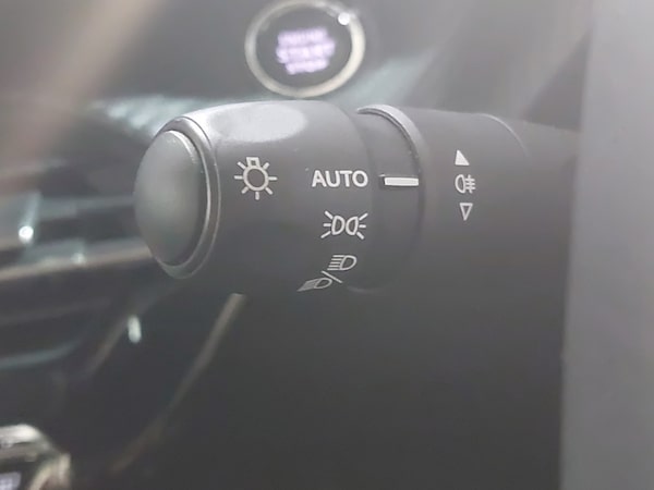 Used Peugeot 208 2023 for sale - 76282049: Photo 16
