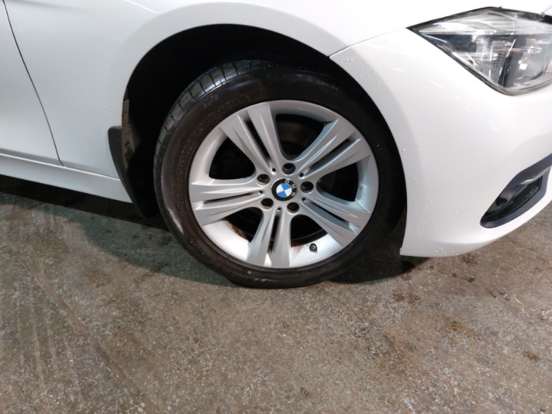 Used BMW 3 Series 2018 for sale - 76150997: Photo 9