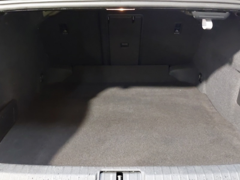 Used Volkswagen Passat 2018 for sale - 76498040: Photo 8