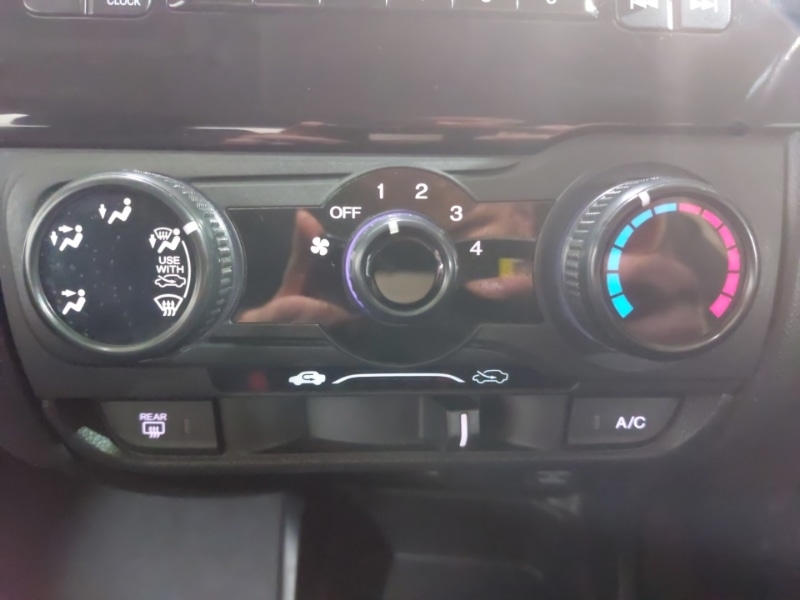 Used Honda Jazz 2018 for sale - 76294081: Photo 19