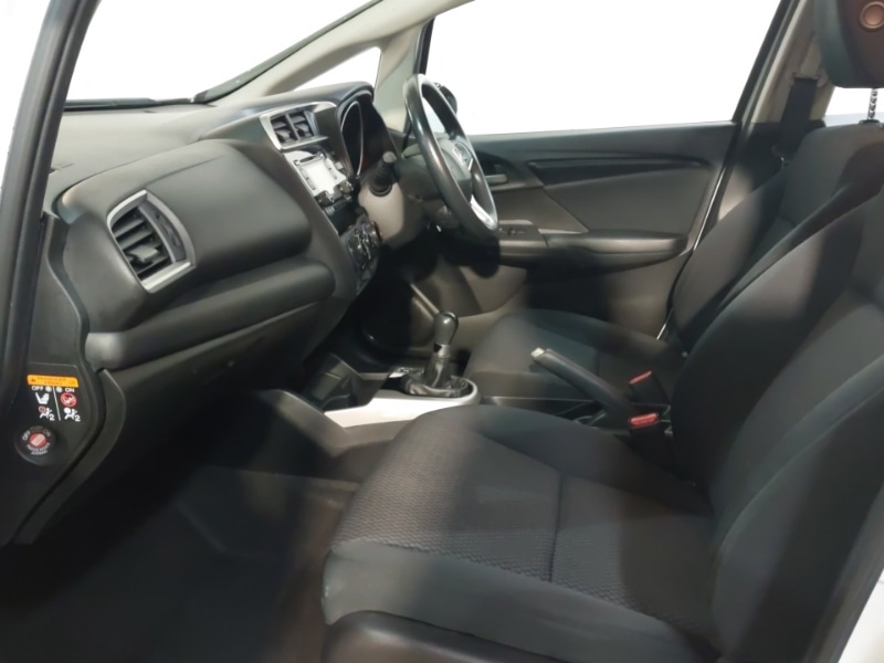 Used Honda Jazz 2018 for sale - 76294081: Photo 5