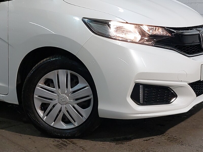 Used Honda Jazz 2018 for sale - 76294081: Photo 9