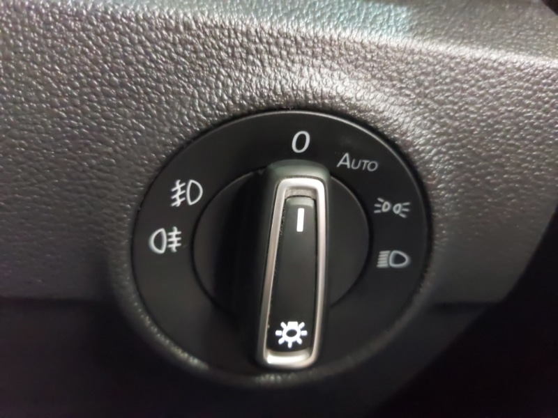 Used Volkswagen T-Roc 2018 for sale - 78046314: Photo 18