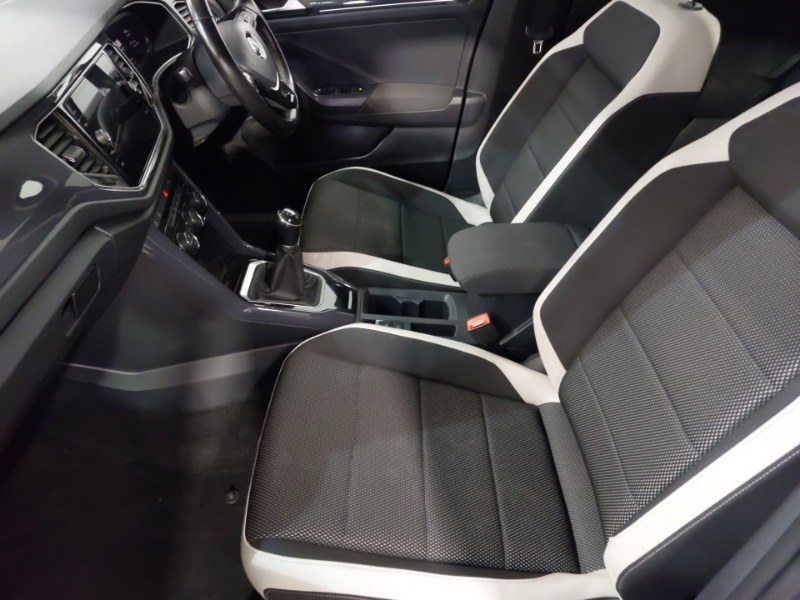 Used Volkswagen T-Roc 2018 for sale - 78046314: Photo 5