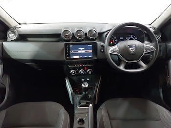 Used Dacia Duster 2022 for sale - 76964063: Photo