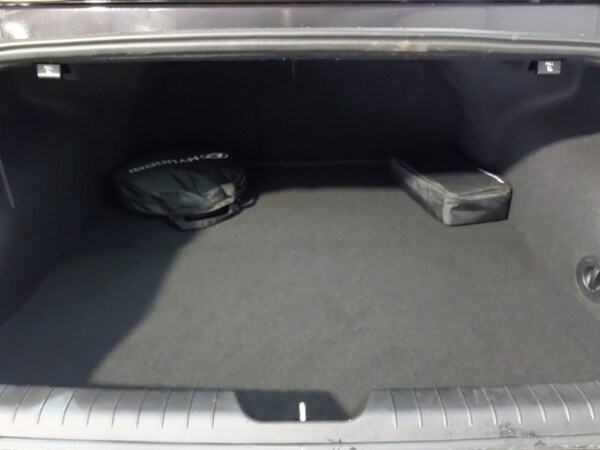 Used Hyundai IONIQ 6 2024 for sale - 76225856: Photo 8