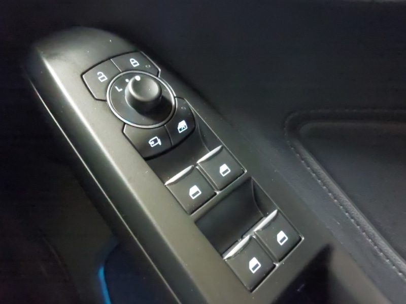 Used Ford Focus 2022 for sale - 76839084: Photo 19