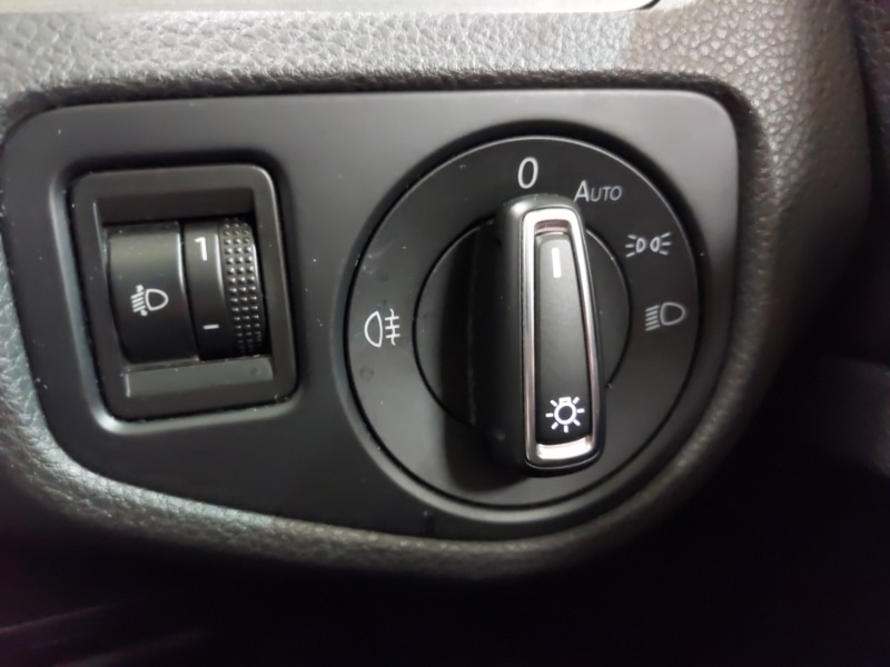 Used Volkswagen Golf 2013 for sale - 77660855: Photo 18