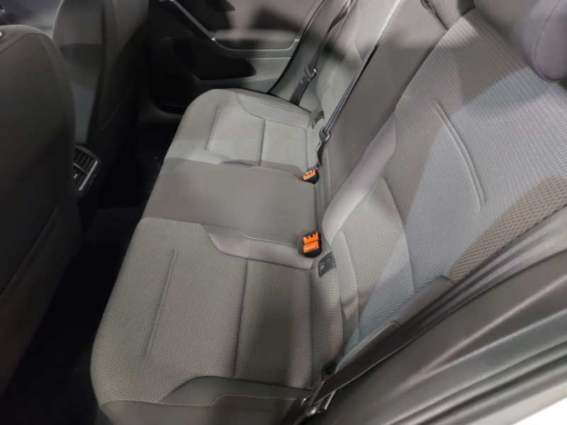 Used Volkswagen Golf 2013 for sale - 77660855: Photo 6