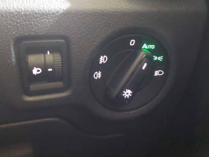 Used Skoda Fabia 2022 for sale - 76387881: Photo 12