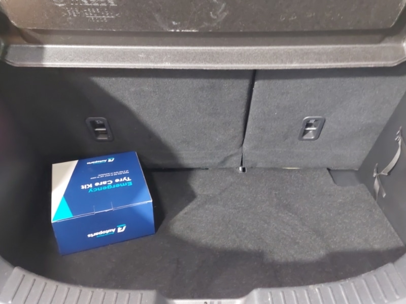 Used Mazda Mazda2 2021 for sale - 76602287: Photo 8