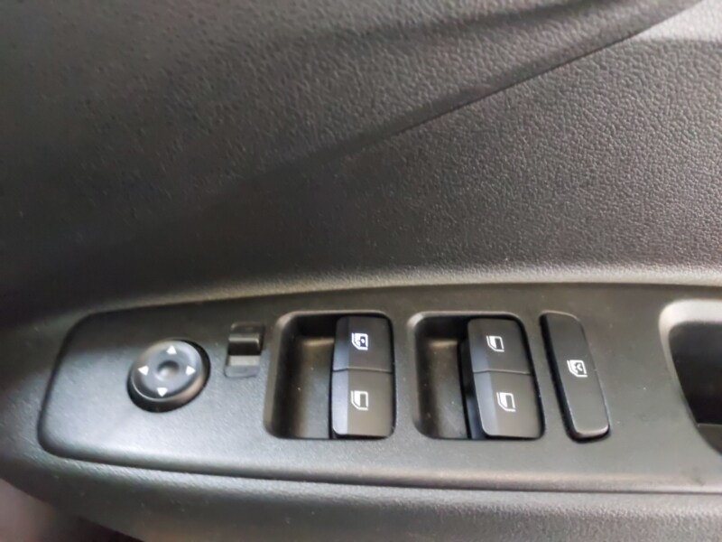 Used Hyundai i10 2024 for sale - 76651662: Photo 19