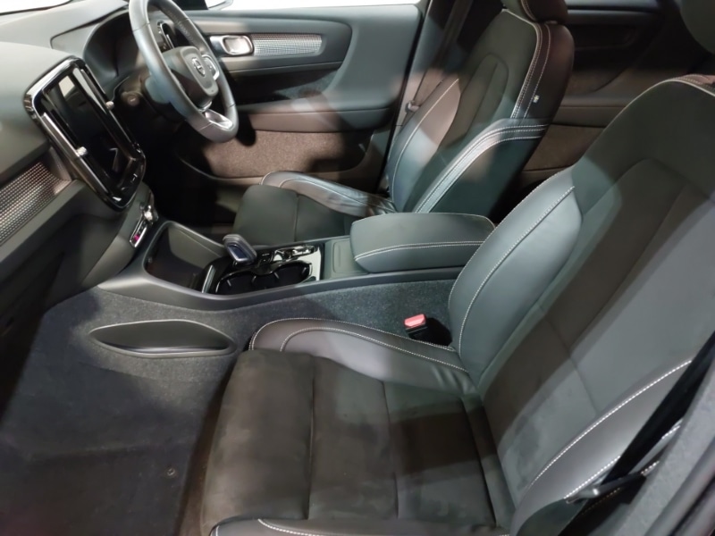 Used Volvo XC40 2021 for sale - 76487890: Photo 5