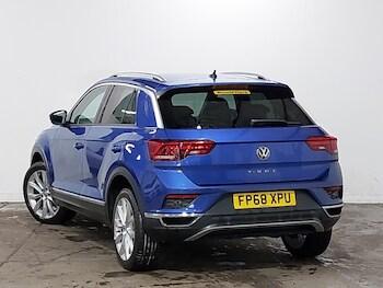 Used Volkswagen T-Roc 2018 for sale - 78147155: Photo