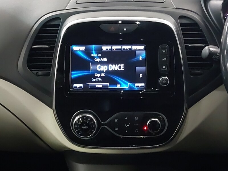 Used Renault Captur 2018 for sale - 77852371: Photo 11