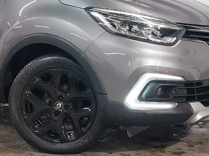 Used Renault Captur 2018 for sale - 77852371: Photo 9