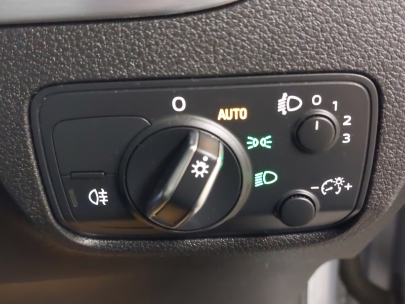 Used Audi Q2 2017 for sale - 78225152: Photo 12