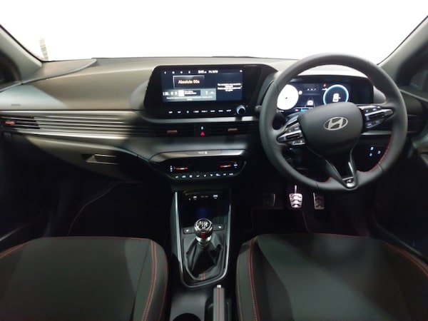 Used Hyundai i20 2025 for sale - 76289230: Photo 2