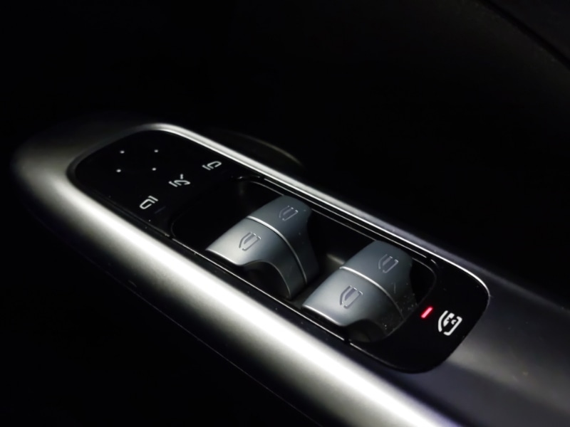 Used Mercedes-Benz C Class 2023 for sale - 76964060: Photo 15