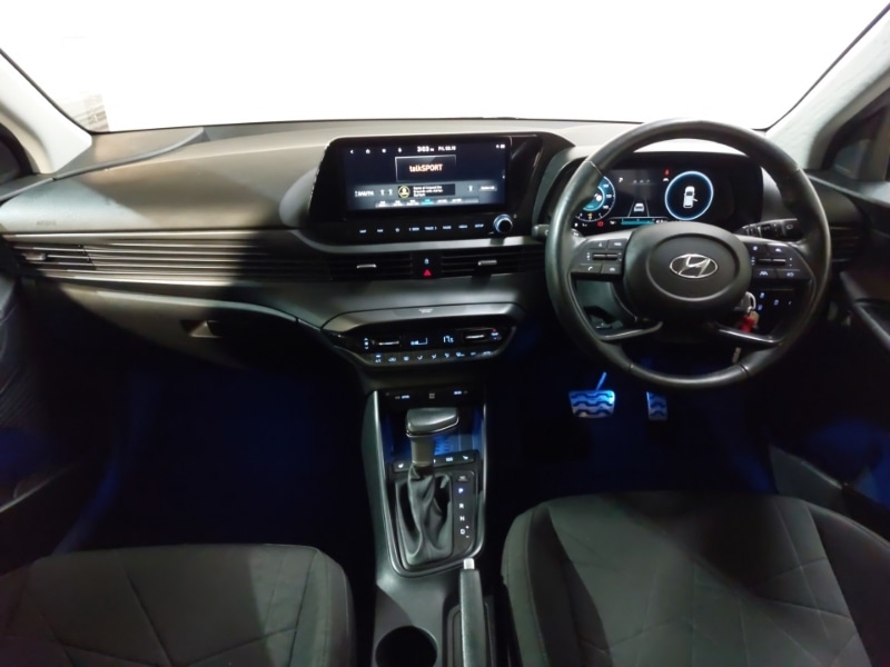 Used Hyundai BAYON 2022 for sale - 76165848: Photo 2
