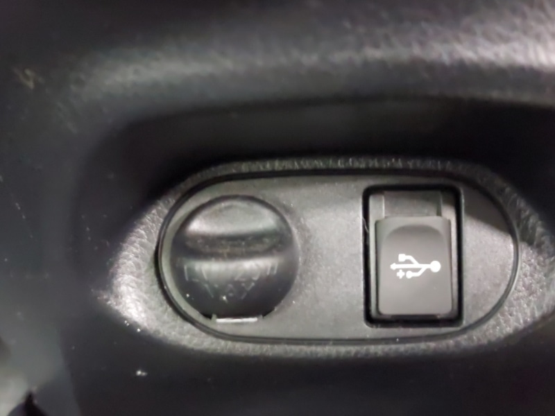 Used Toyota Yaris 2019 for sale - 77371160: Photo 16