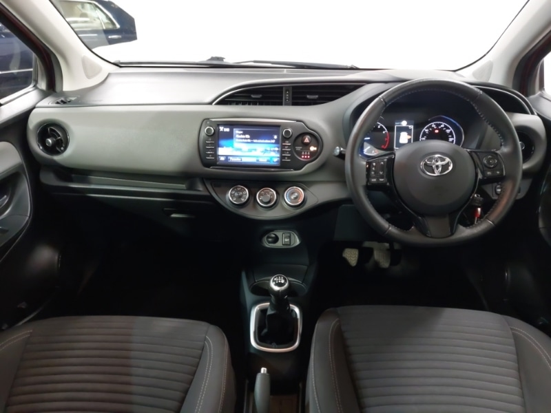 Used Toyota Yaris 2019 for sale - 77371160: Photo 2