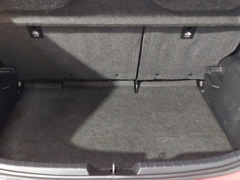 Used Toyota Yaris 2019 for sale - 77371160: Photo 8