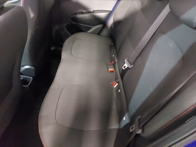 Used Hyundai i10 2023 for sale - 76713515: Photo 6