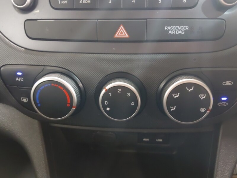 Used Hyundai i10 2019 for sale - 78147210: Photo 16