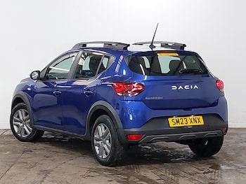Used Dacia Sandero Stepway 2023 for sale - 78478398: Photo