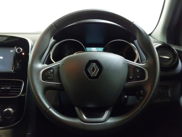 Used Renault Clio 2017 for sale - 76309263: Photo 10