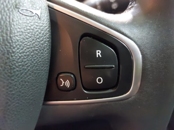 Used Renault Clio 2017 for sale - 76309263: Photo 13