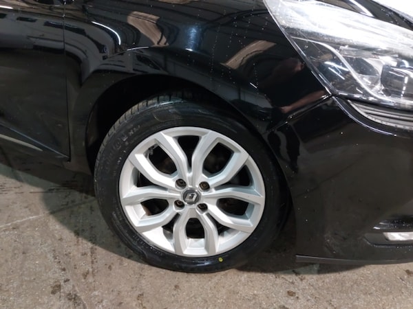 Used Renault Clio 2017 for sale - 76309263: Photo 9