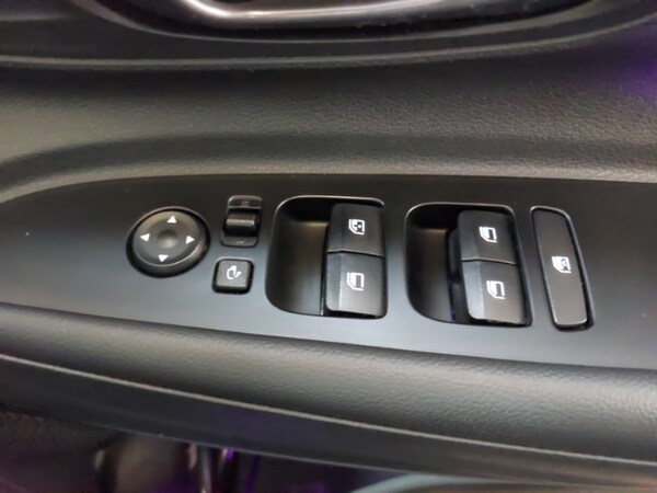Used Hyundai i20 2024 for sale - 76071048: Photo 19