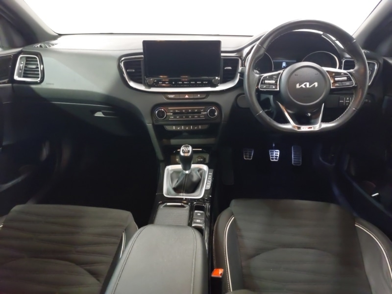 Used Kia XCeed 2023 for sale - 77304224: Photo 2