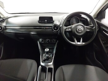 Used Mazda Mazda2 2019 for sale - 77585117: Photo